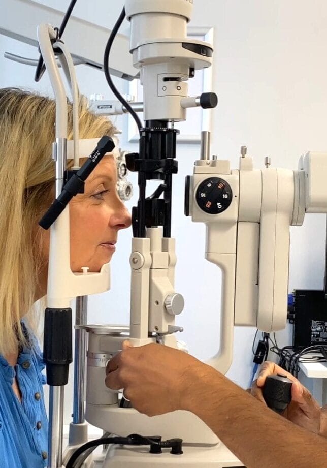 kelly patient story video cataract surgery gok ratnarajan